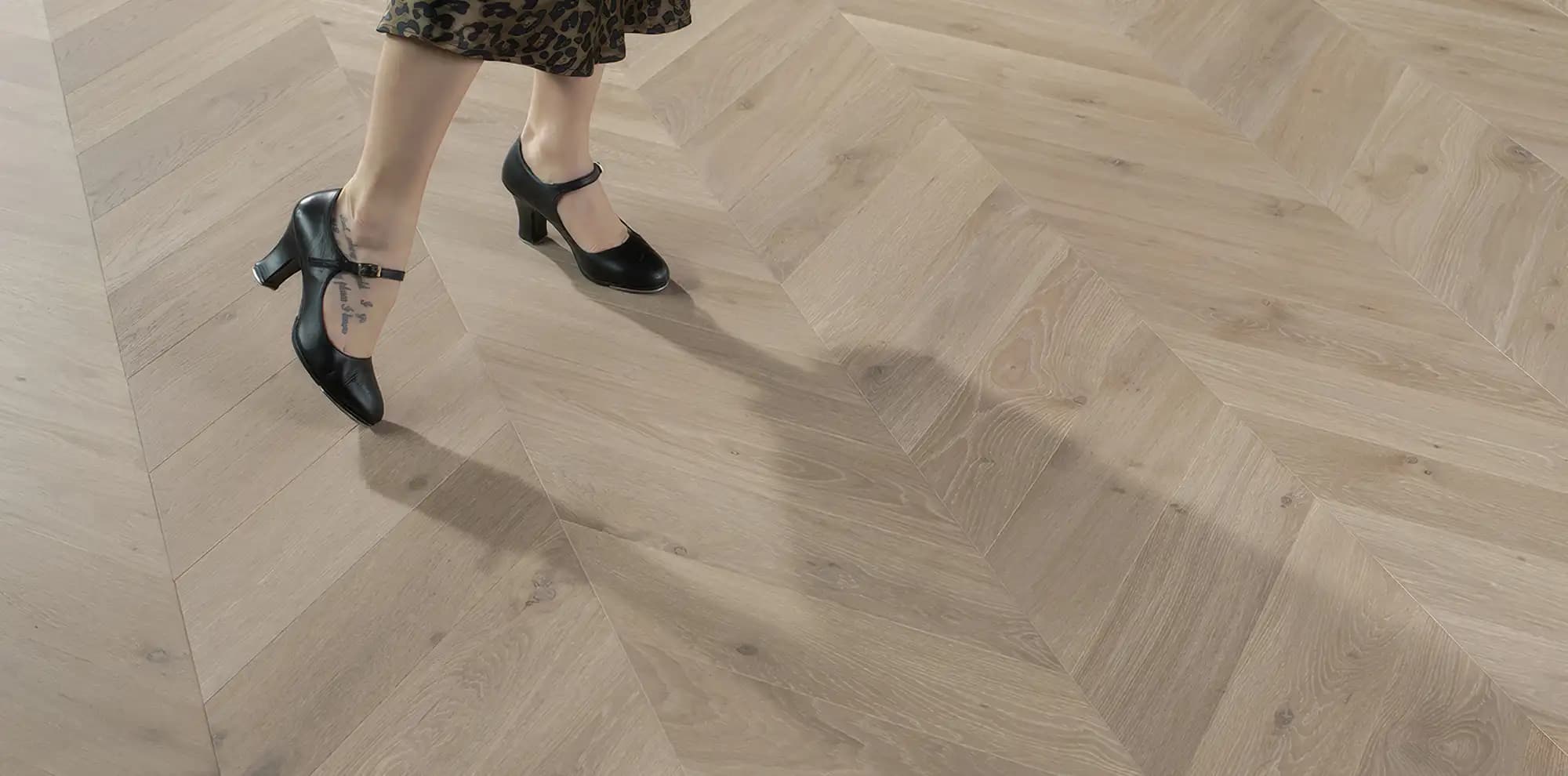 Серое дерево — фрагмент